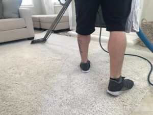 Nettoyage de tapis : Comment se débarrasser des taches tenaces